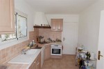 Latour kitchen1 b